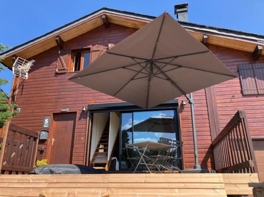 Chalet Malaza Ен Екстериор снимка